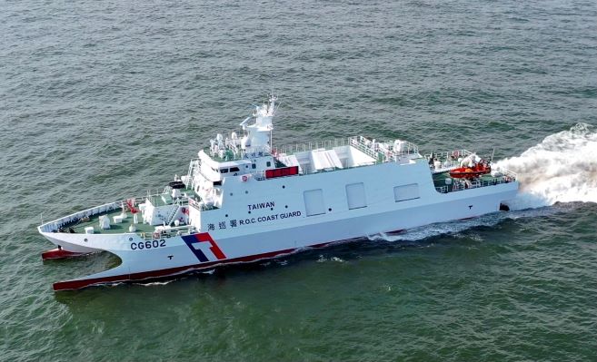 海巡署安平級成功軍艦首度在漢光演習中驗證「平戰轉換」科目。翻攝海巡署網站